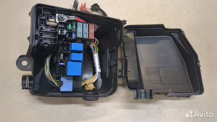 Блок предохранителей Dacia Sandero 2012, 2015