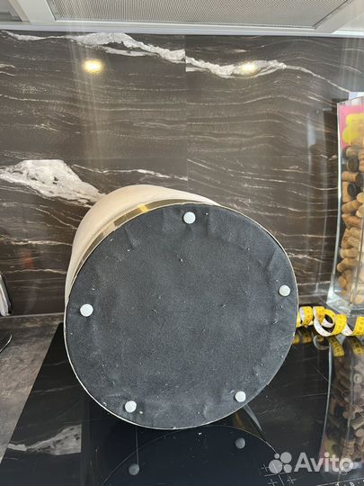 Мягкий круглый пуфик