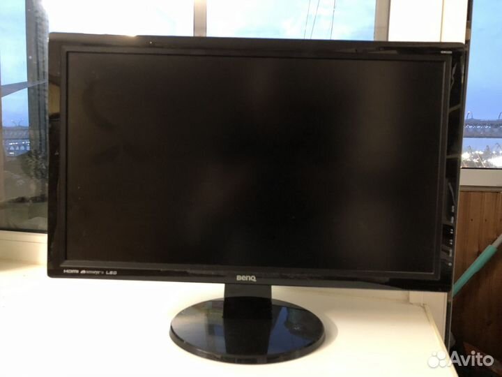 Монитор Benq