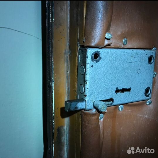 Экстренное вскрытие дверных замков/замена замков