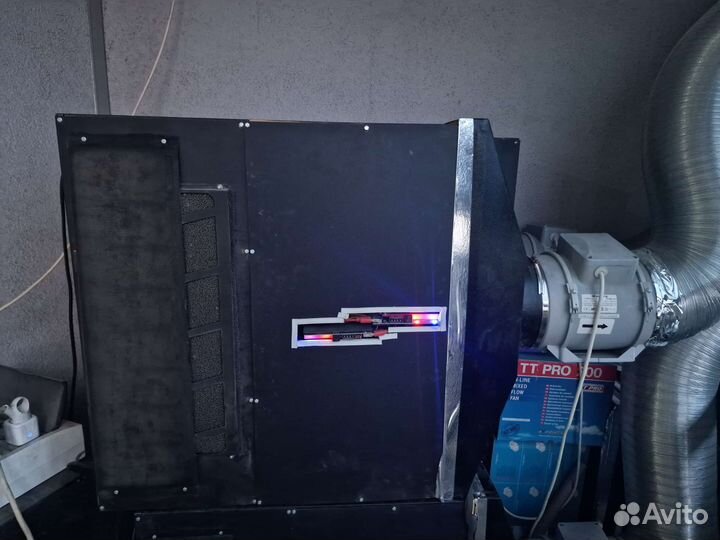 Корпус с разделением потоков