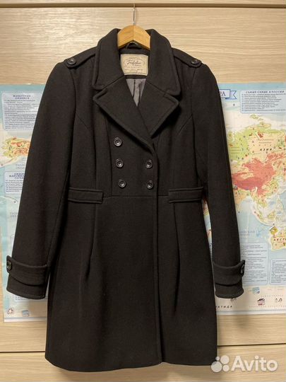 Пальто женское 48 размер Zara