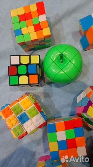 Коллекция кубиков-рубика