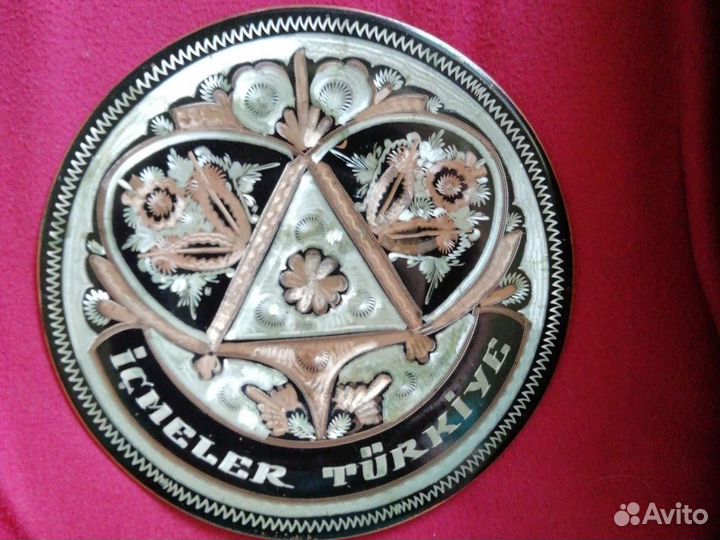 Тарелка медная сувенирная