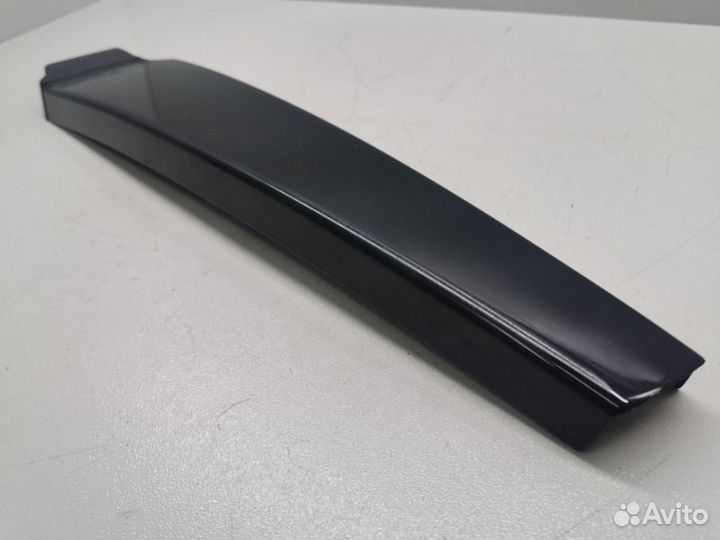 Накладка стойки правая Audi A6 C6 3.2 2007