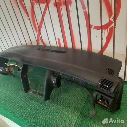 Торпедо Audi a8 d2