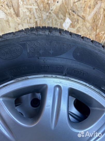 Michelin Agilis 195/65 R15