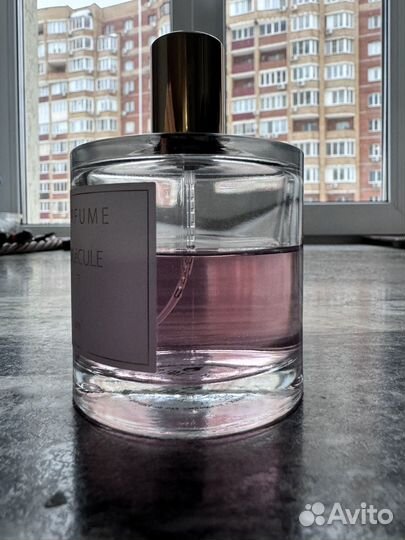 Zarkoperfume purple molecule 070.07