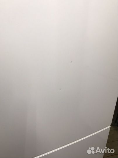 Холодильник Samsung Digital Inverter No Frost