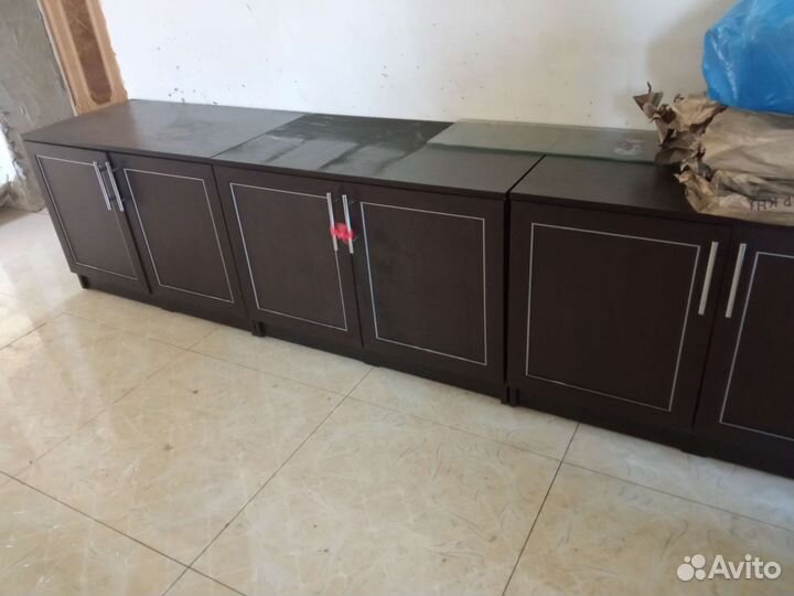 Полки и тумбы