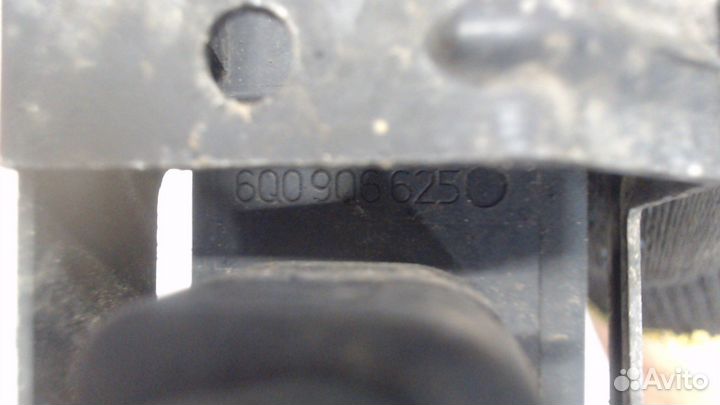 Блок клапанов Audi A3 (8PA), 2004