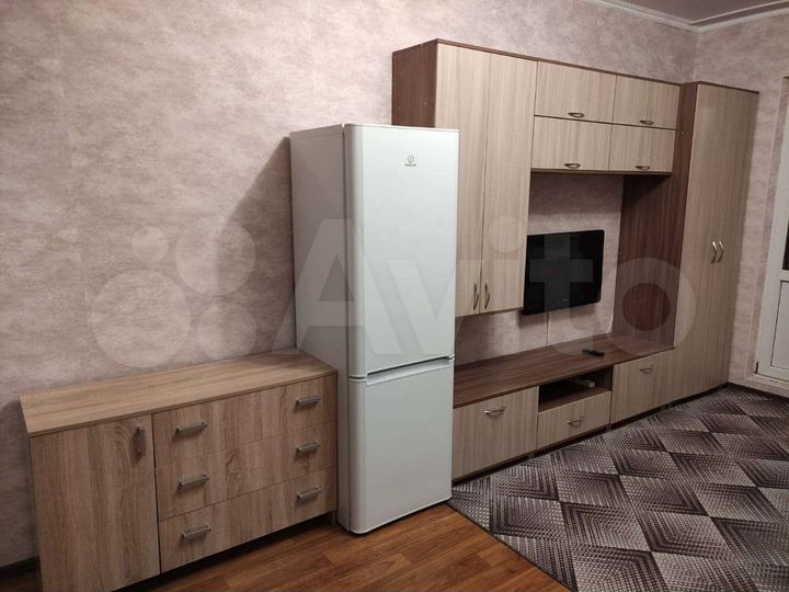 Квартира-студия, 30 м², 1/15 эт.