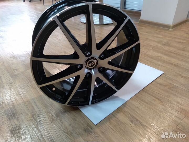 Автодиски скад Амстердам R17x7 5x114.3 цс104872