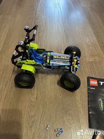 Lego Technic 42037, 42094, 42024