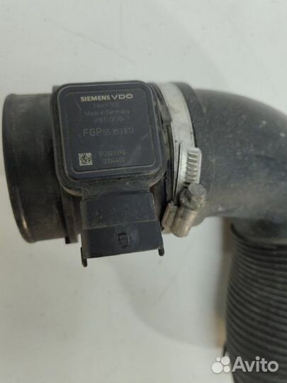 Датчик массового расхода воздуха Opel Astra Z18XE