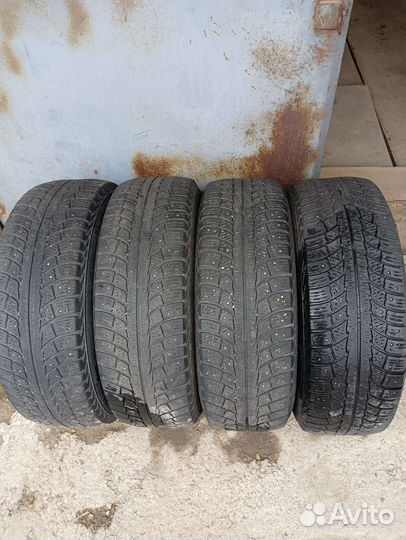 Gislaved Nord Frost 5 225/65 R17 102T