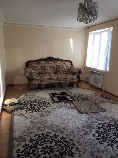 4-к. квартира, 100 м², 2/2 эт.