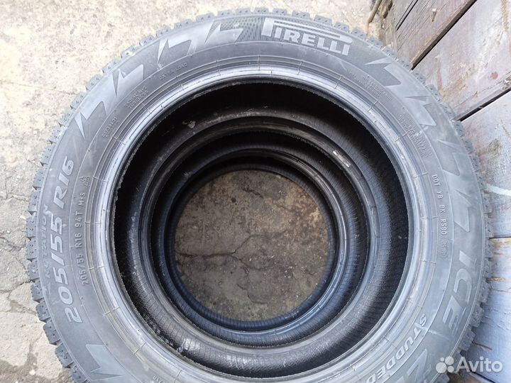 Pirelli Ice Zero 205/55 R16