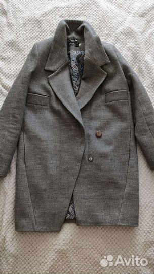 Пальто 44