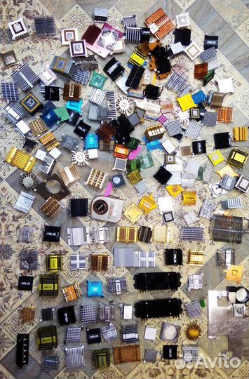 Радиаторы охлаждения и вентиляторы для компьютеров