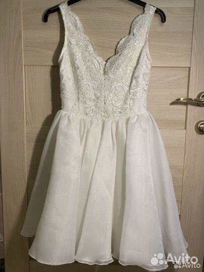 Платье женское вечернее