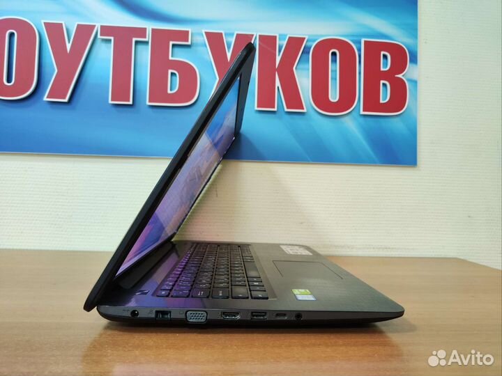 Большой игровой ноутбук Asus 17 / 12gb / ssd