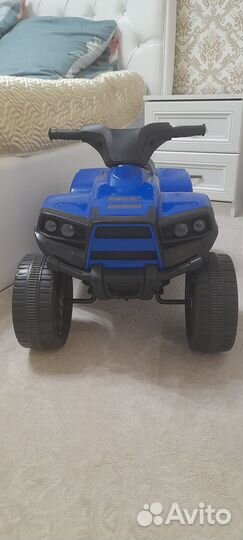 Детский квадроцикл на аккумуляторе б/у