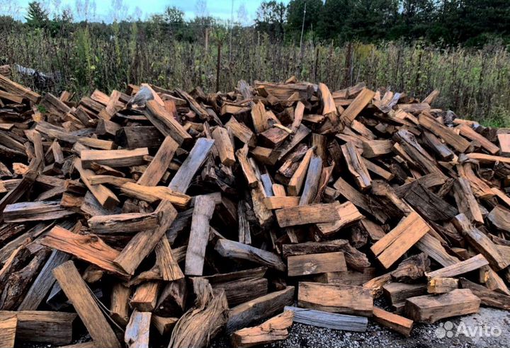 Дрова рядом
