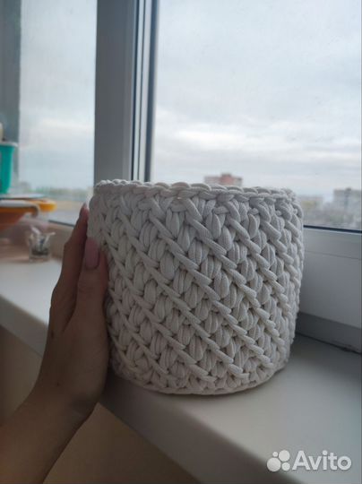 Вязаные корзинки ручной работы