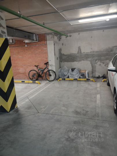 Машиноместо, 15 м²