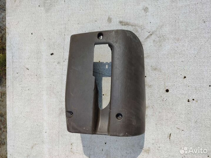 Нижняя накладка рулевой колонки Ford Focus 1