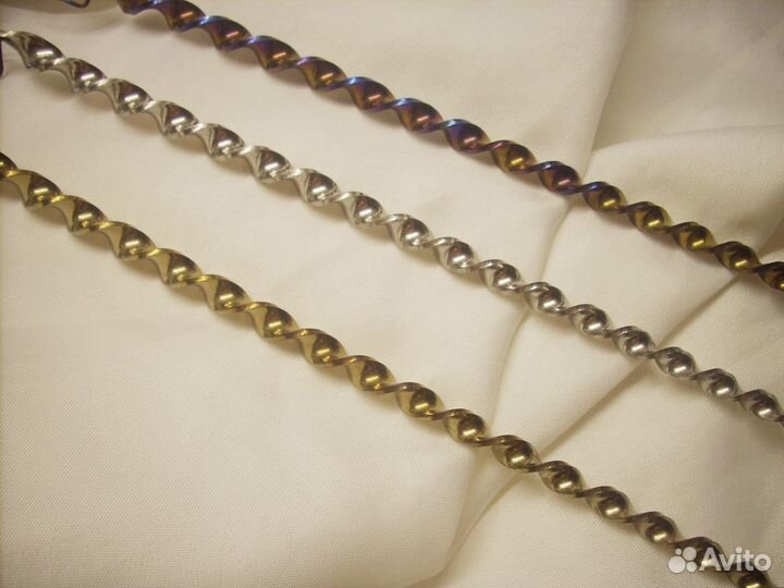 Ёлочное украшение из титана 