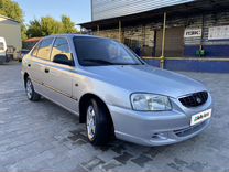 Hyundai Accent 1.5 AT, 2004, 306 000 км, с пробегом, цена 560 000 руб.
