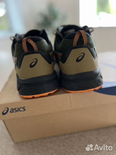 Кроссовки asics оригинал 32см