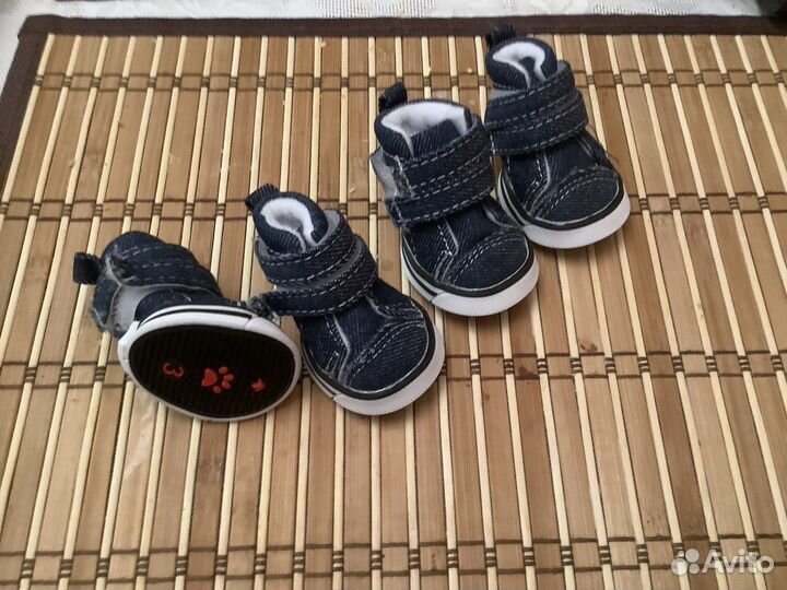 Ботинки зимние на маленькую собачку