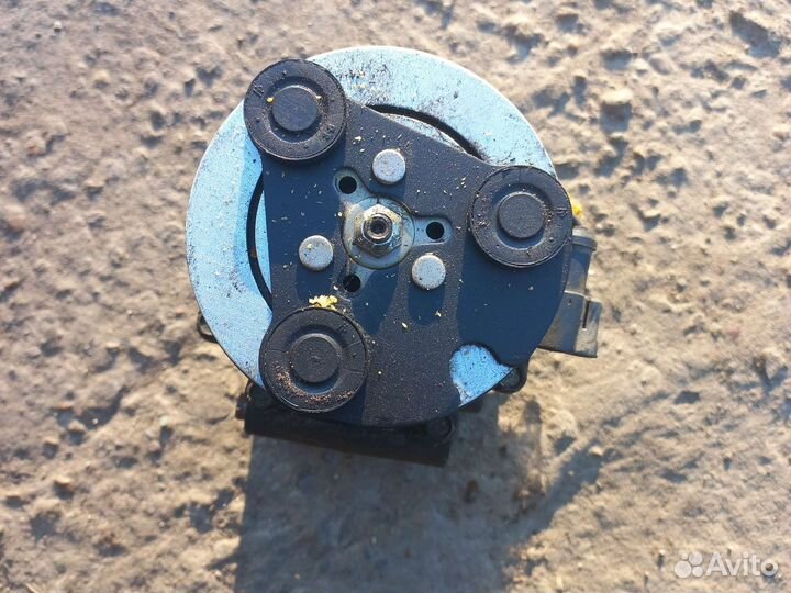 Форд фиеста насос кондиционера 1.6