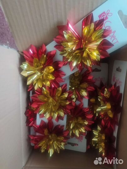 Украшения для подарков и помещения