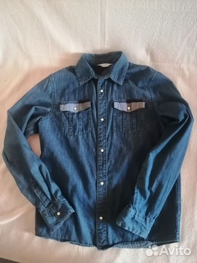 Джинсовая рубашка