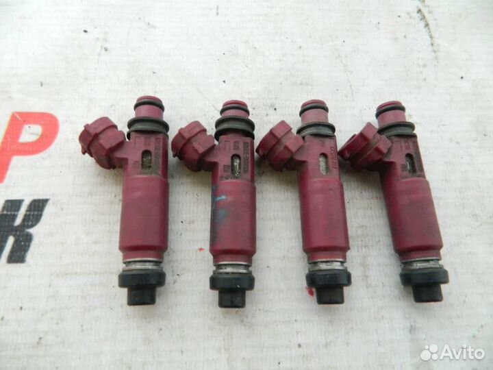 Форсунка инжекторная электрическая для Mazda MX MX