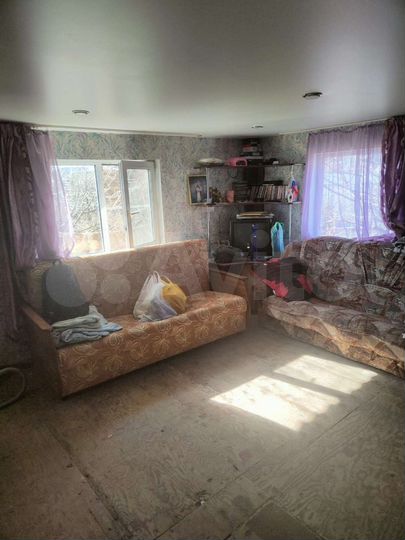 Дом 40 м² на участке 8 сот.