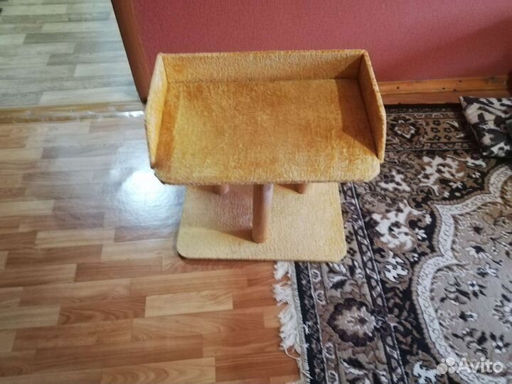 Лежанка для кошек