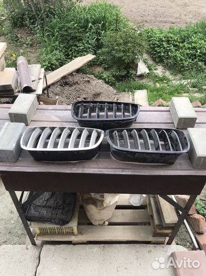 Решотки капота бмв х 5 е 70