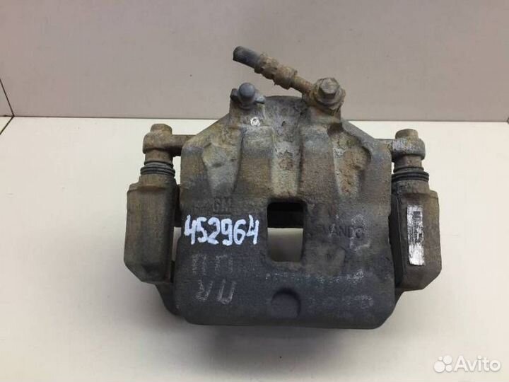 Суппорт передний правый Opel Insignia 2008-2017