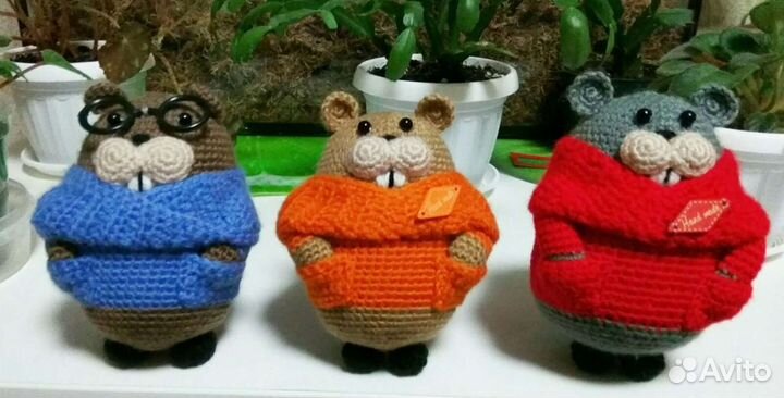 Вязаные хомячки