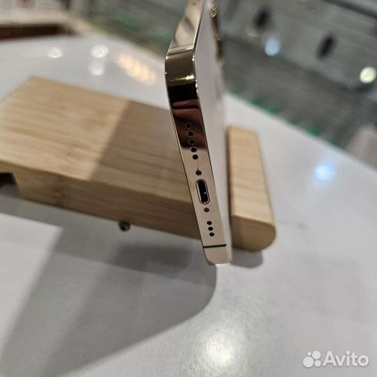 iPhone 13 Pro, 256 ГБ