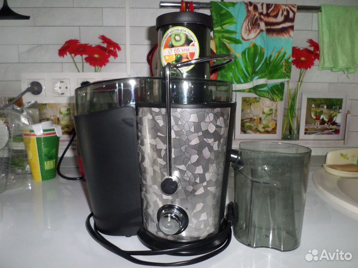 Соковыжималка фирма 