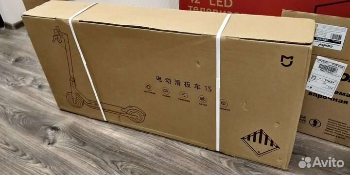 Новый Xiaomi Mi Electric Scooter 1S