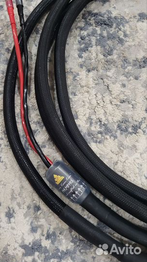 Pyramid Memphis потрясающий акустический кабель