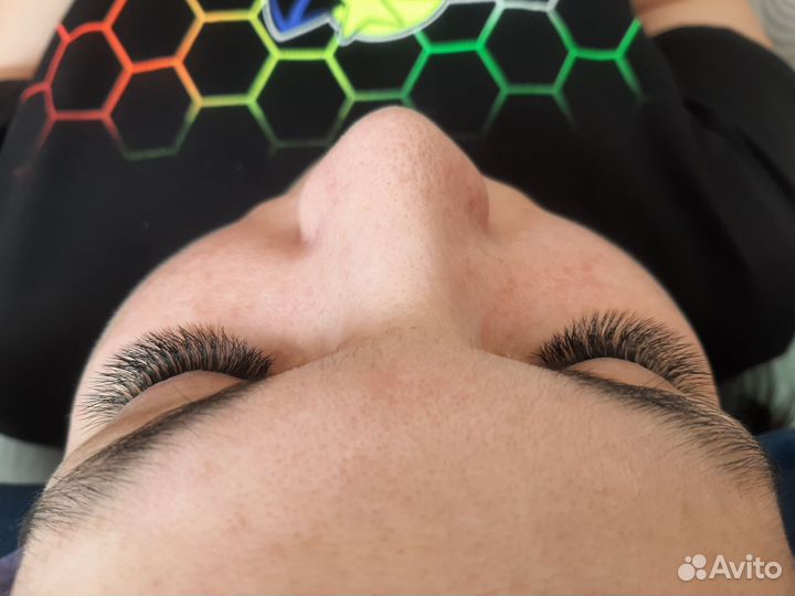 Наращивание ресниц на дому