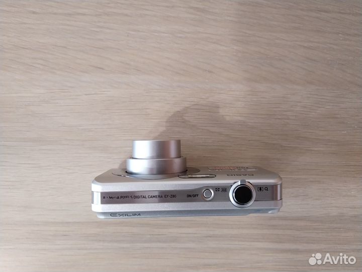 Casio exilim zoom EX-Z80